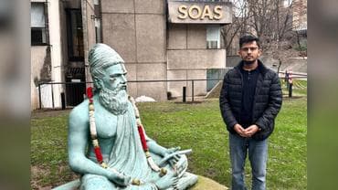 Thiruvalluvar Statue At SOAS University, London 